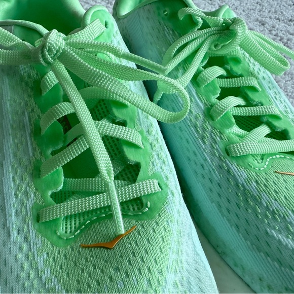 Hoka Women's Mach X -Regular Width | Lime Glow/Sunlit Ocean | Size 8 - Picture 7 of 8